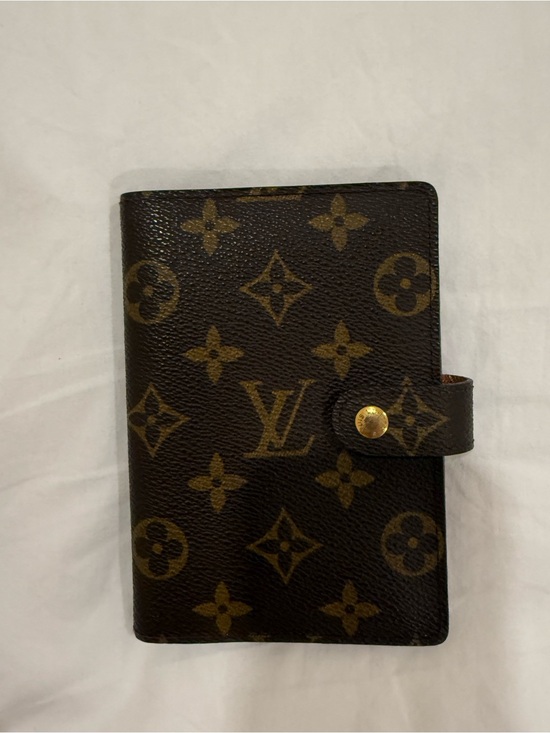 Louis Vuitton Accessories - Authentic Vintage Louis Vuitton Agenda - Small Size